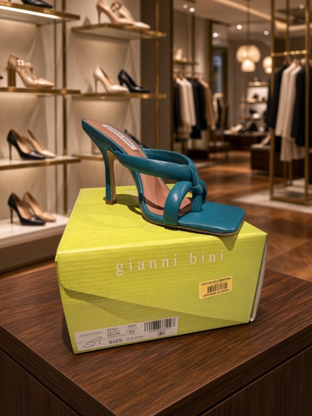 New In Box. Gianni Bini Bement Leather Tubular Thong/Sandal Mule, Paris Teal 9M